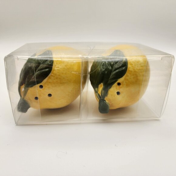 New Ceramic Lemons Salt & Pepper Shakers Summer Citrus Fruits Kitchen Decor - Picture 6 of 8